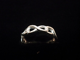 Сребърен дамски пръстен, 1.94гр. ,Бургас